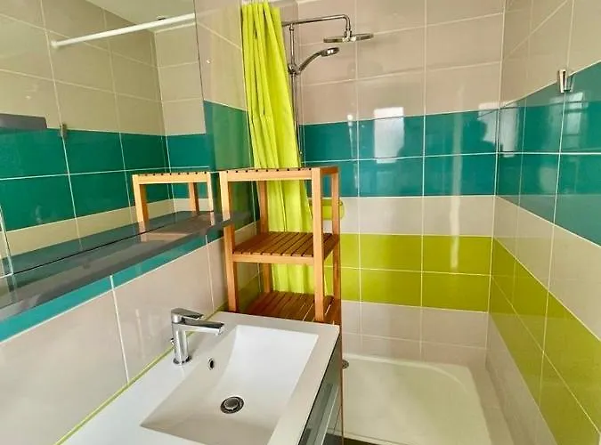 Le De Vasconia 民宿 米雷