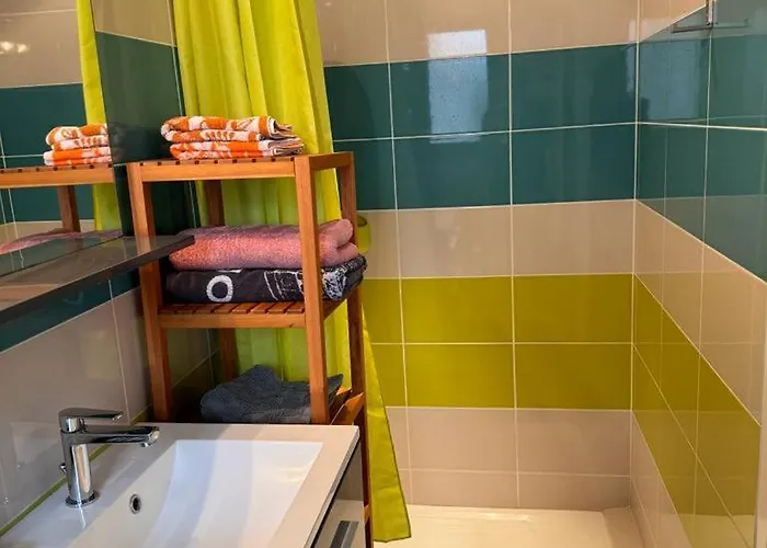 Le De Vasconia 民宿 米雷